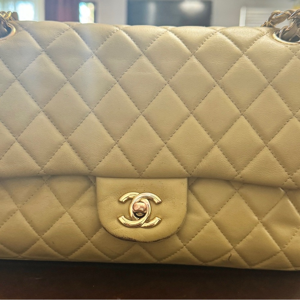 quilted leather, beige CC shoulder bag